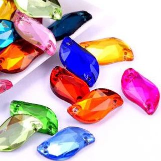 Пришить на кристаллы для свадебного платья